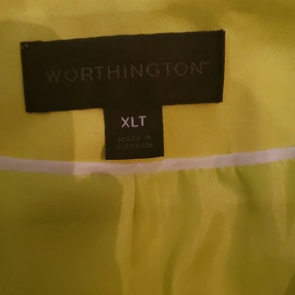 Jacket - Picture 2 of 4